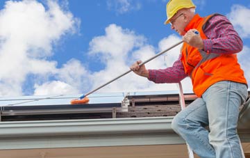 Heol Y Gaer soft wash roof cleaning